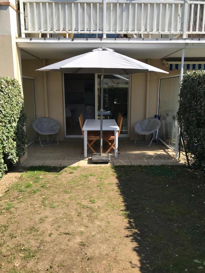 Апартаменты Studio L'Air Marin Avec Terrasse Et Jardinet A 2 Pas De La Plage Порнише Экстерьер фото